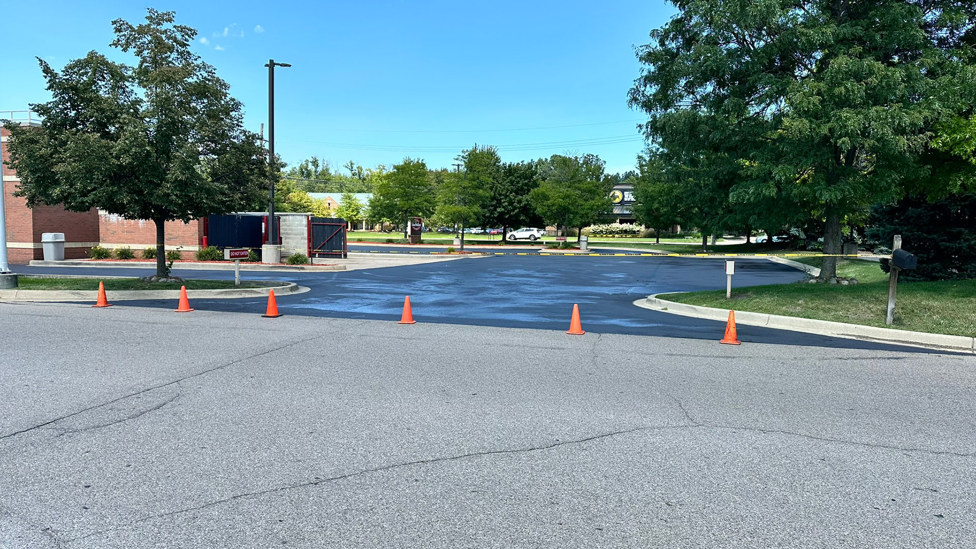 Farmington Hills MI Commercial Asphalt Maintenance
