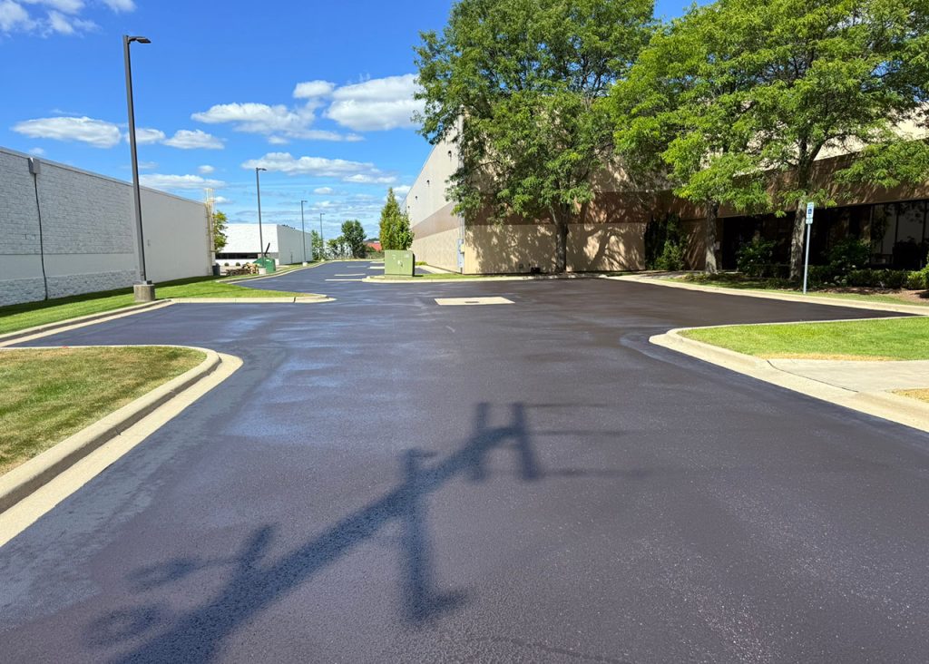 Commercial Asphalt Paving Contractors Troy Mi